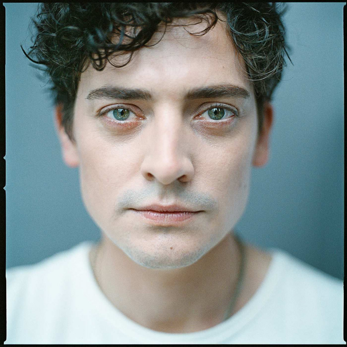 Aneurin Barnard: pic #1300808