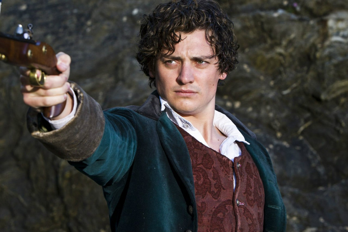 Aneurin Barnard: pic #840035