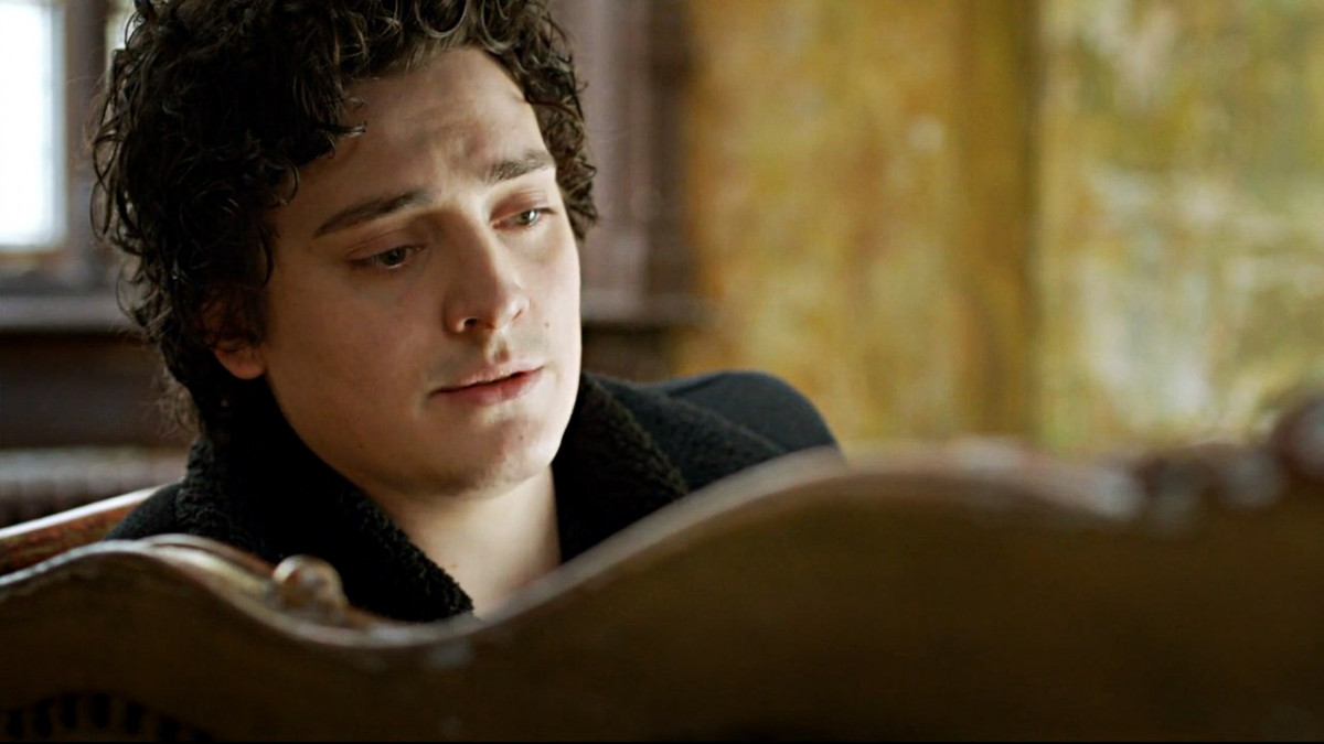 Aneurin Barnard: pic #813495