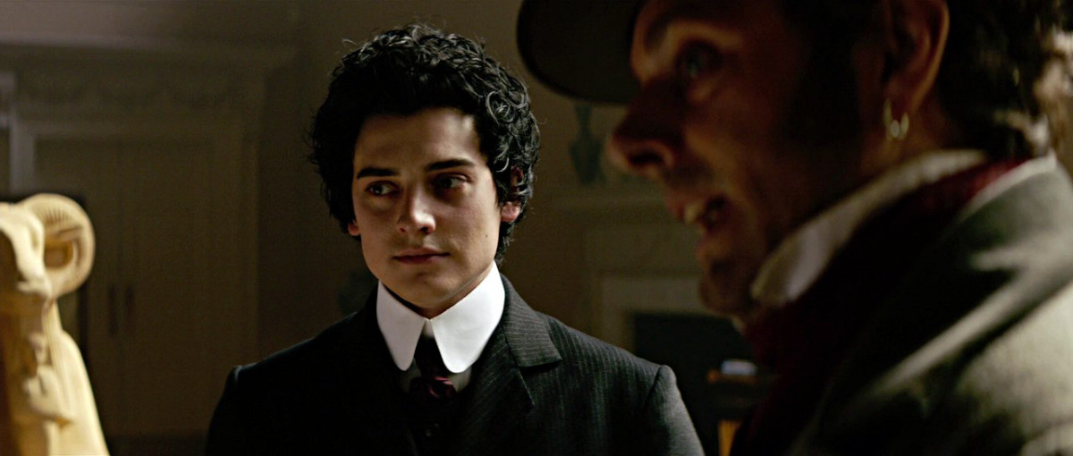 Aneurin Barnard: pic #840061