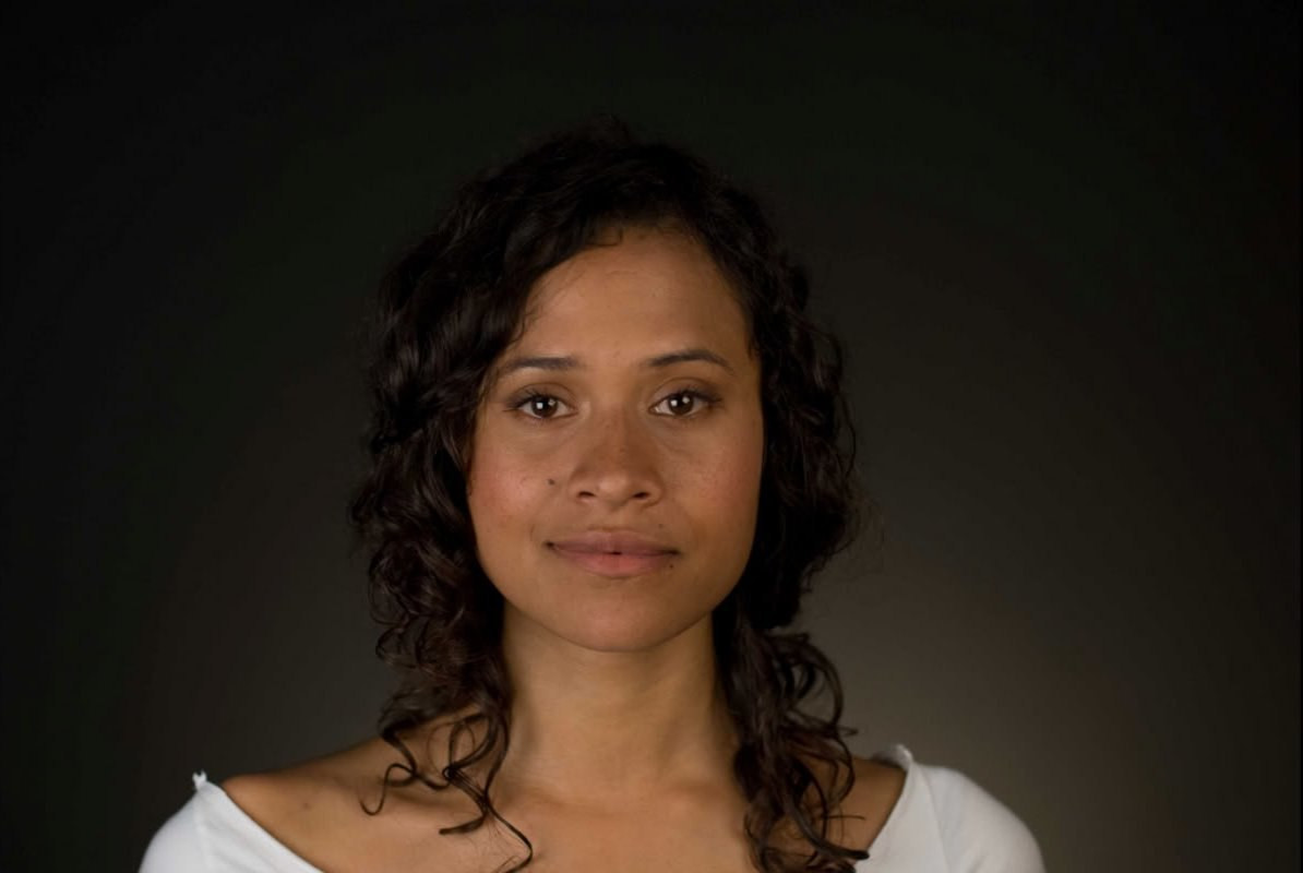 Angel Coulby: pic #596350