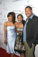 Angela Bassett photo #