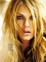 Angela Lindvall photo #