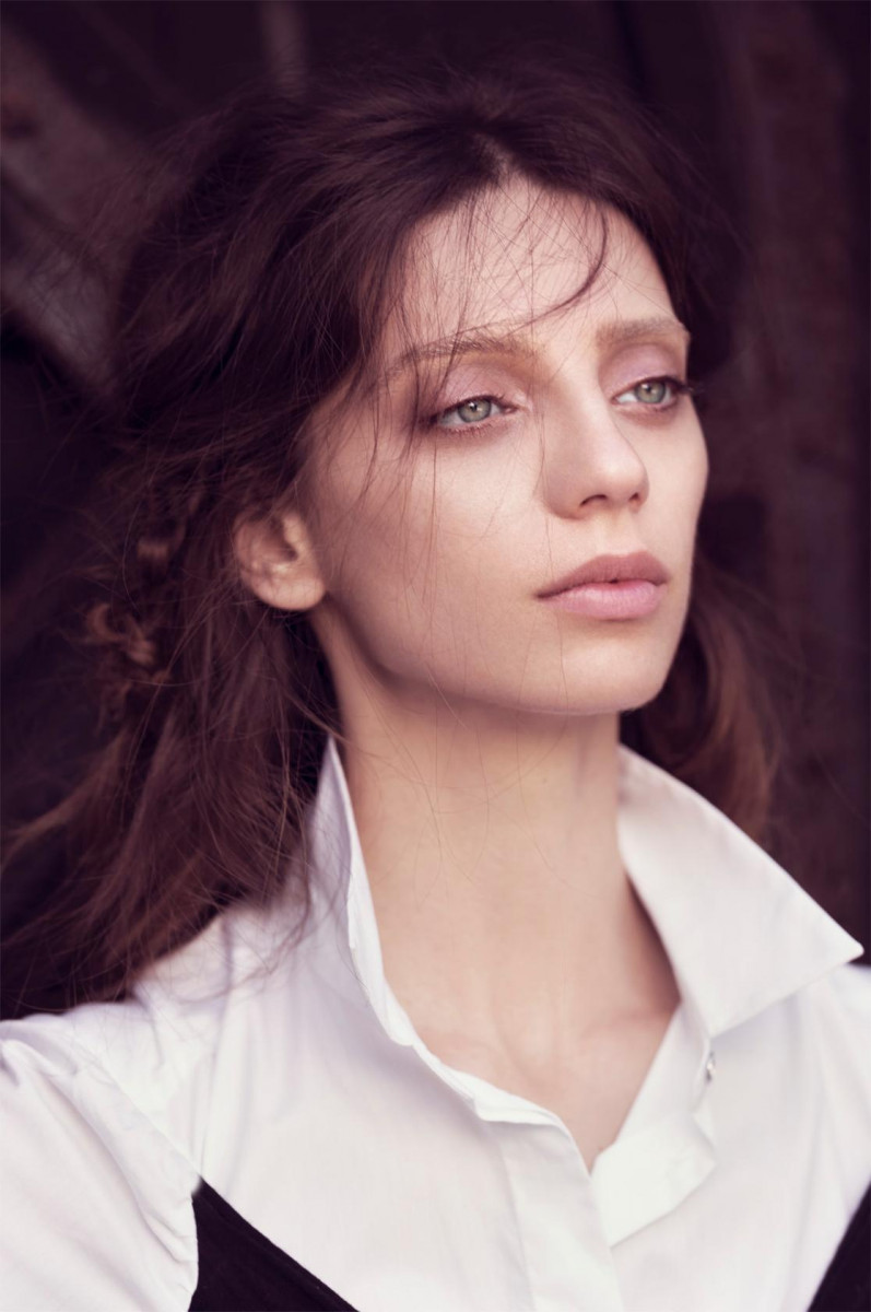 Angela Sarafyan: pic #904114