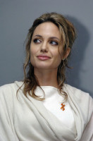 Angelina Jolie photo #