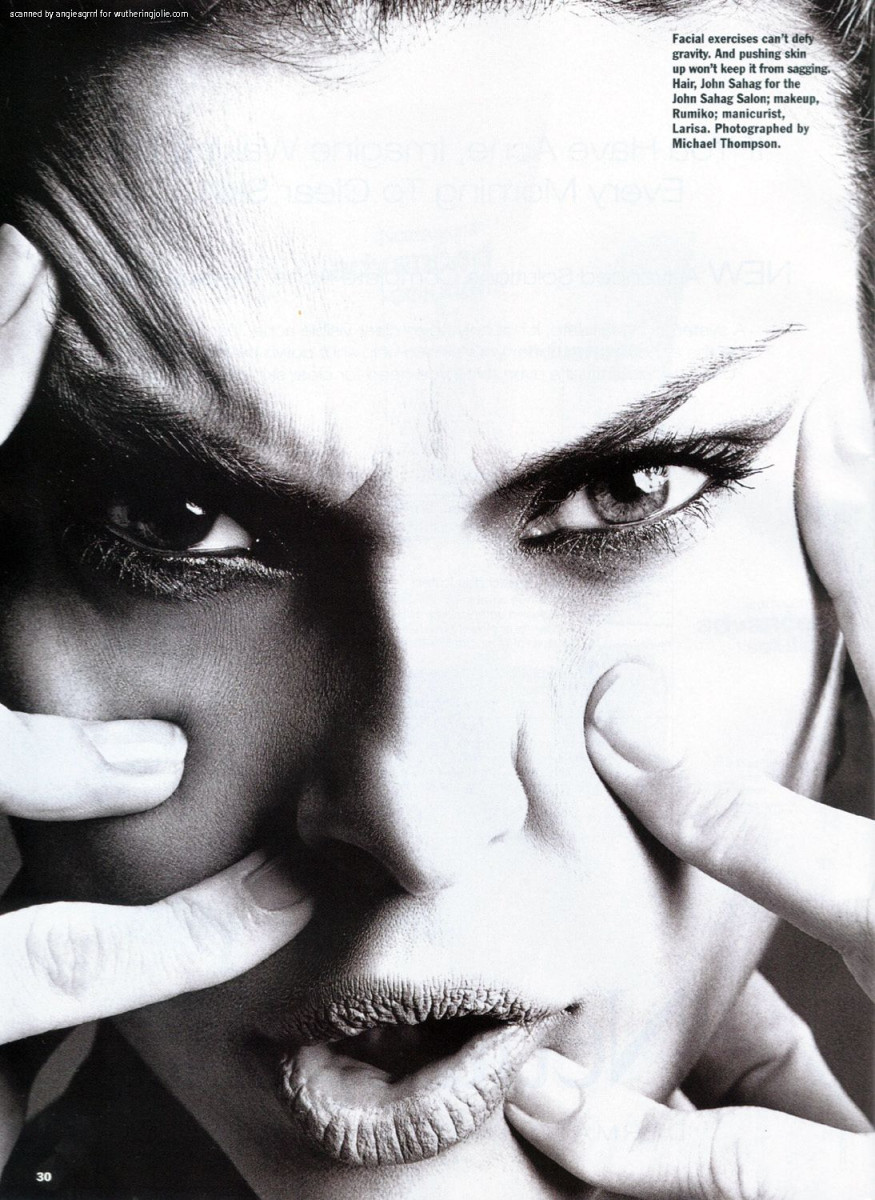 Angelina Jolie: pic #280797