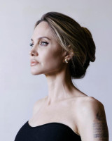 photo 6 in Angelina Jolie gallery [id1365972] 2025-02-18