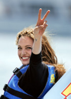 Angelina Jolie photo #