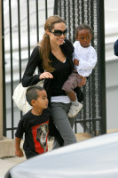 Angelina Jolie photo #
