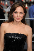 Angelina Jolie photo #