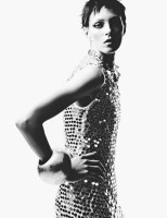 photo 4 in Anja Rubik gallery [id1370210] 2025-04-21