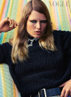 Anna Ewers photo #