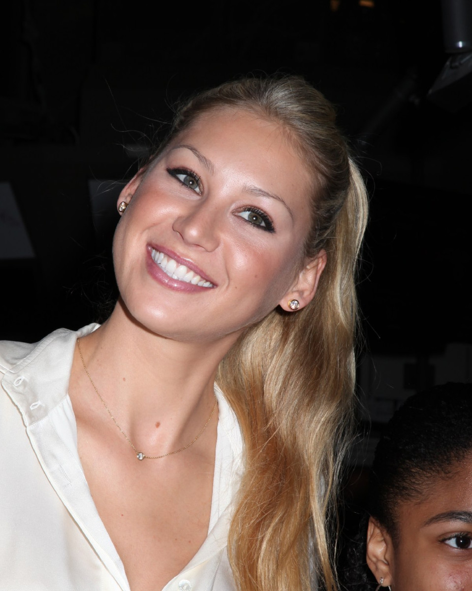 Anna Kournikova: pic #363677