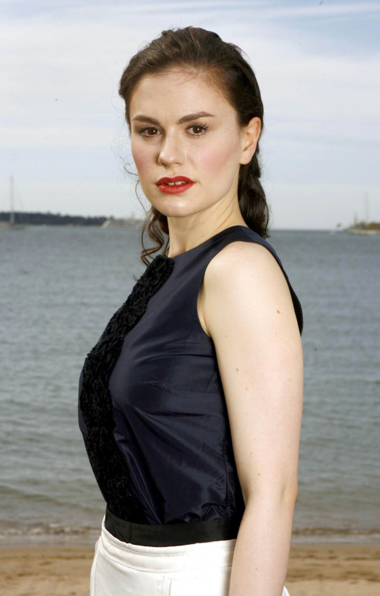 Anna Paquin: pic #310810