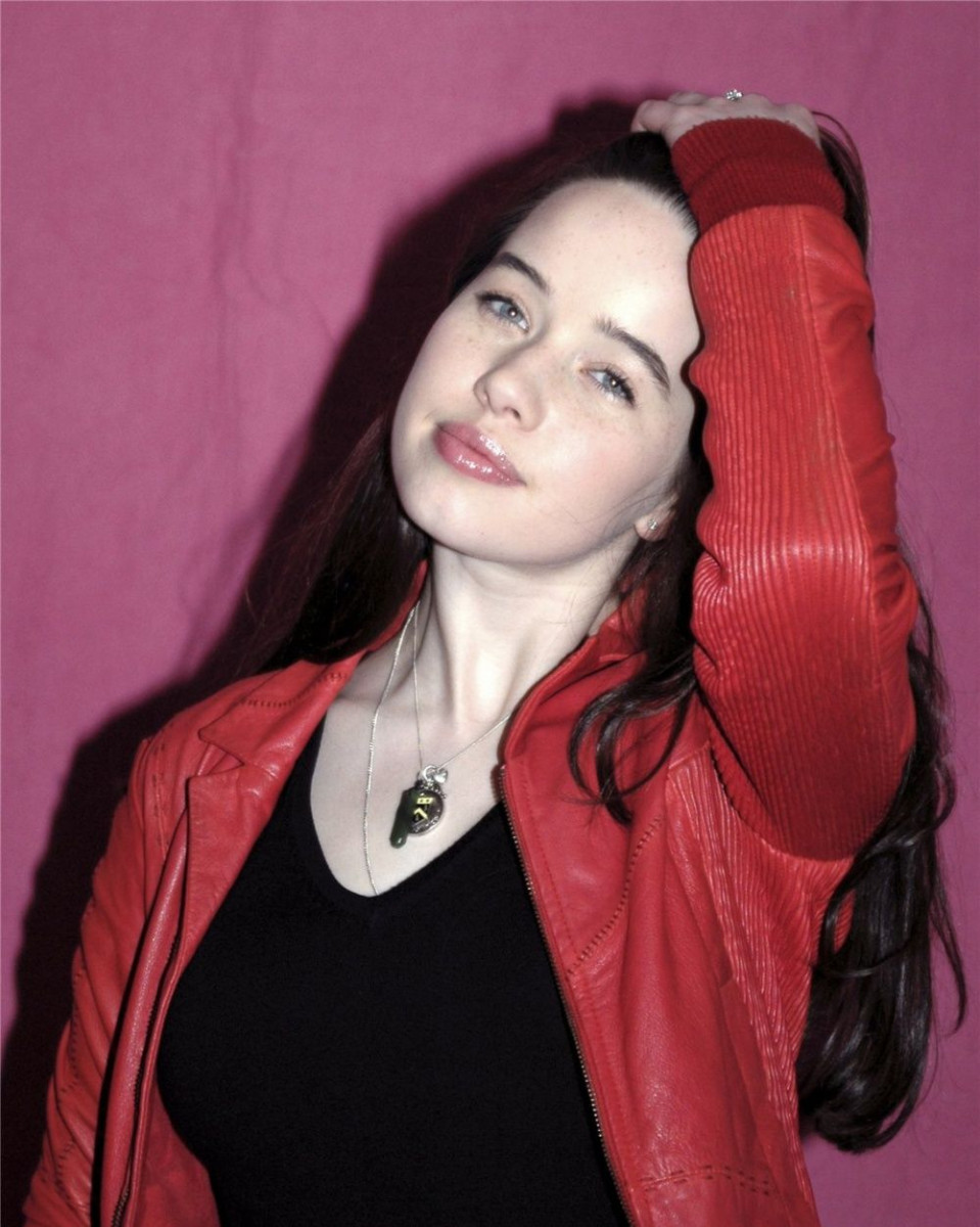 Anna Popplewell: pic #593857