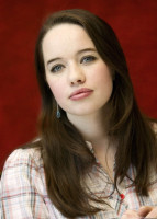 Anna Popplewell photo #