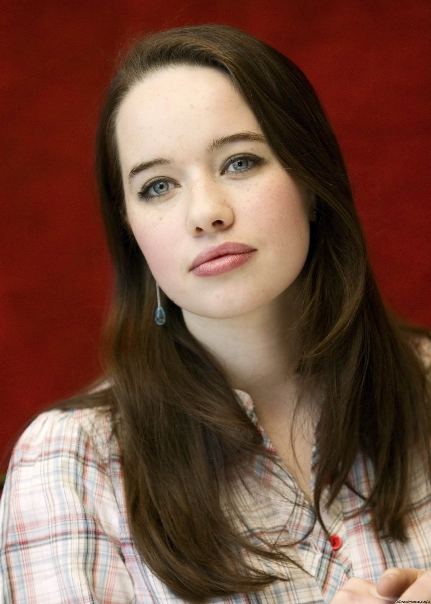 Anna Popplewell: pic #310993