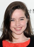 Anna Popplewell photo #