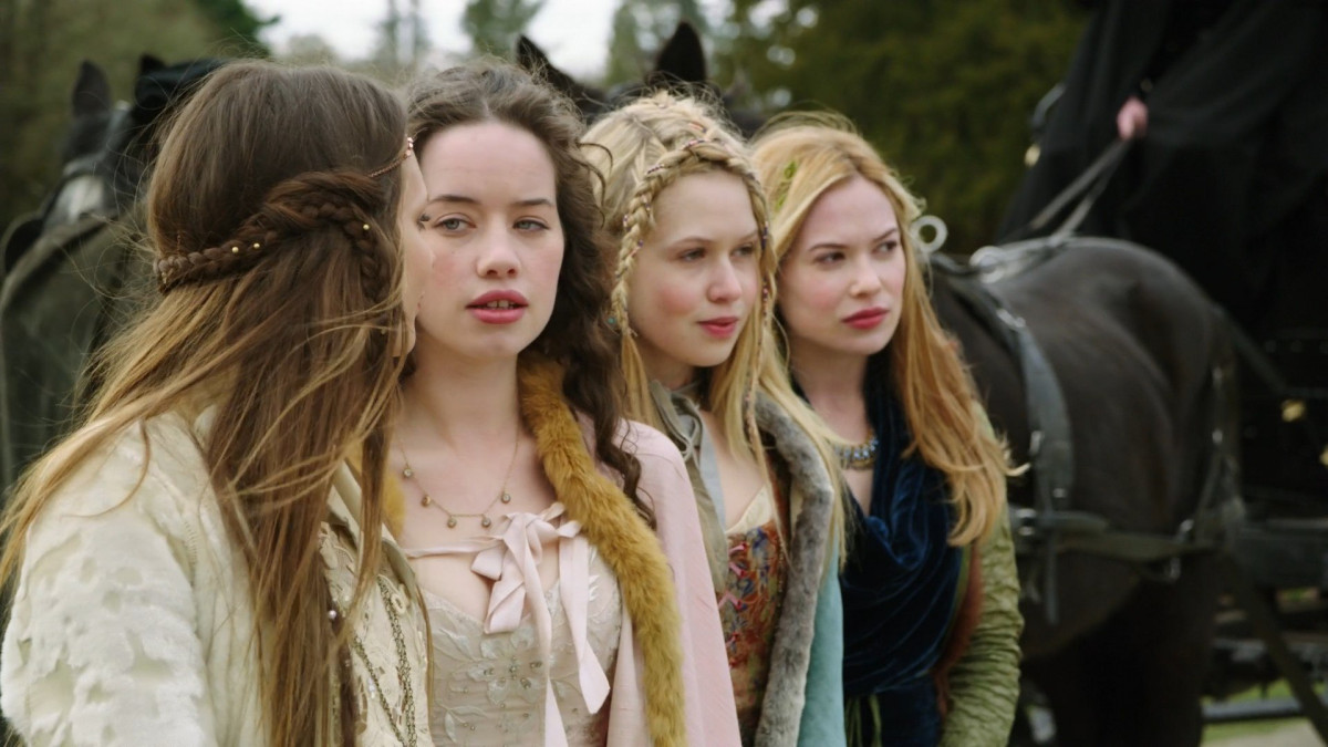 Anna Popplewell: pic #643940