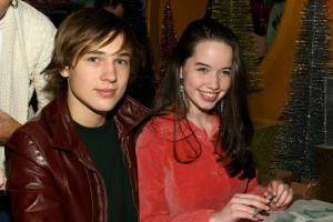 Anna Popplewell photo #