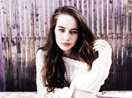 Anna Popplewell photo #