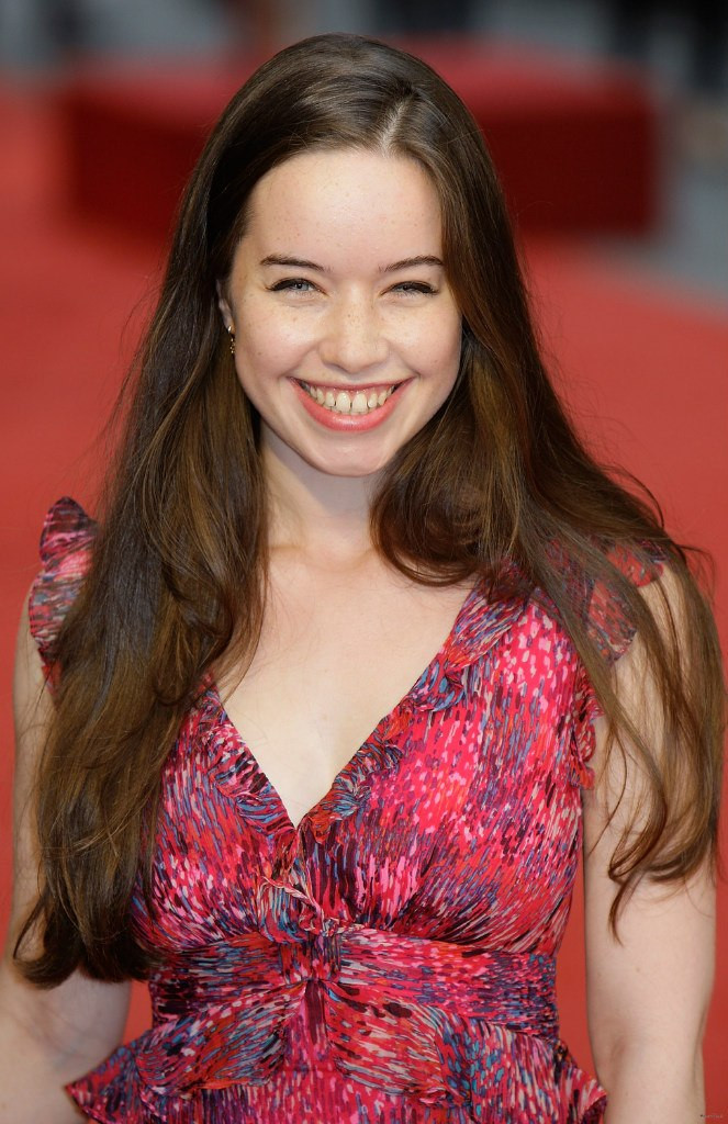 Anna Popplewell: pic #592559