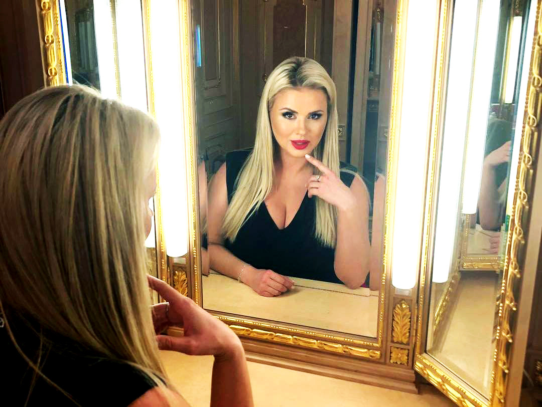 Anna Semenovich: pic #1108253