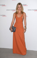 Annabelle Wallis photo #