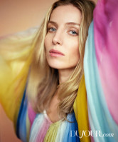 Annabelle Wallis photo #