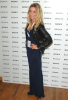 Annabelle Wallis photo #