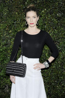 Annabelle Wallis photo #