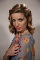 Annabelle Wallis photo #