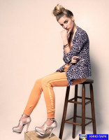 Annabelle Wallis photo #