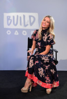 Annabelle Wallis photo #