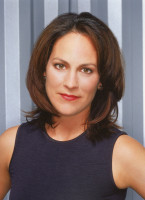 Annabeth Gish photo #