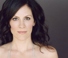 Annabeth Gish photo #