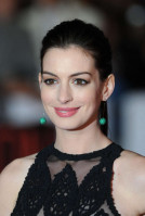 Anne Hathaway pic #800306