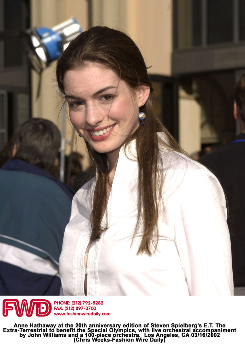 Anne Hathaway: pic #7543