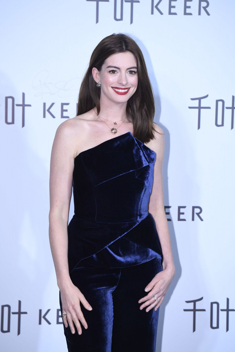 Anne Hathaway: pic #1159637