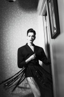 Anne Hathaway photo #