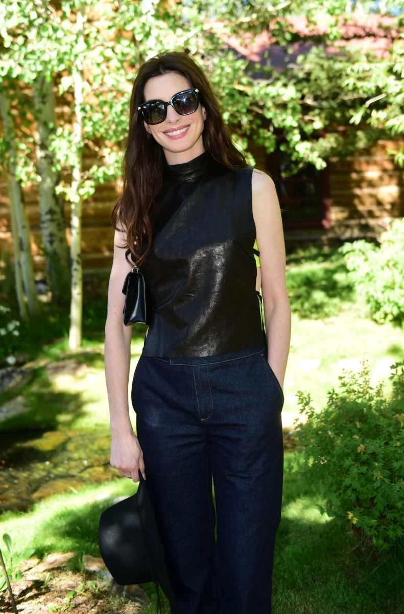 Anne Hathaway: pic #1310971