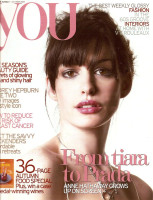 Anne Hathaway photo #