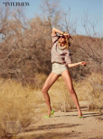 Anne Vyalitsyna photo #