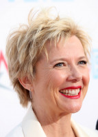 photo 18 in Annette Bening gallery [id313346] 2010-12-06