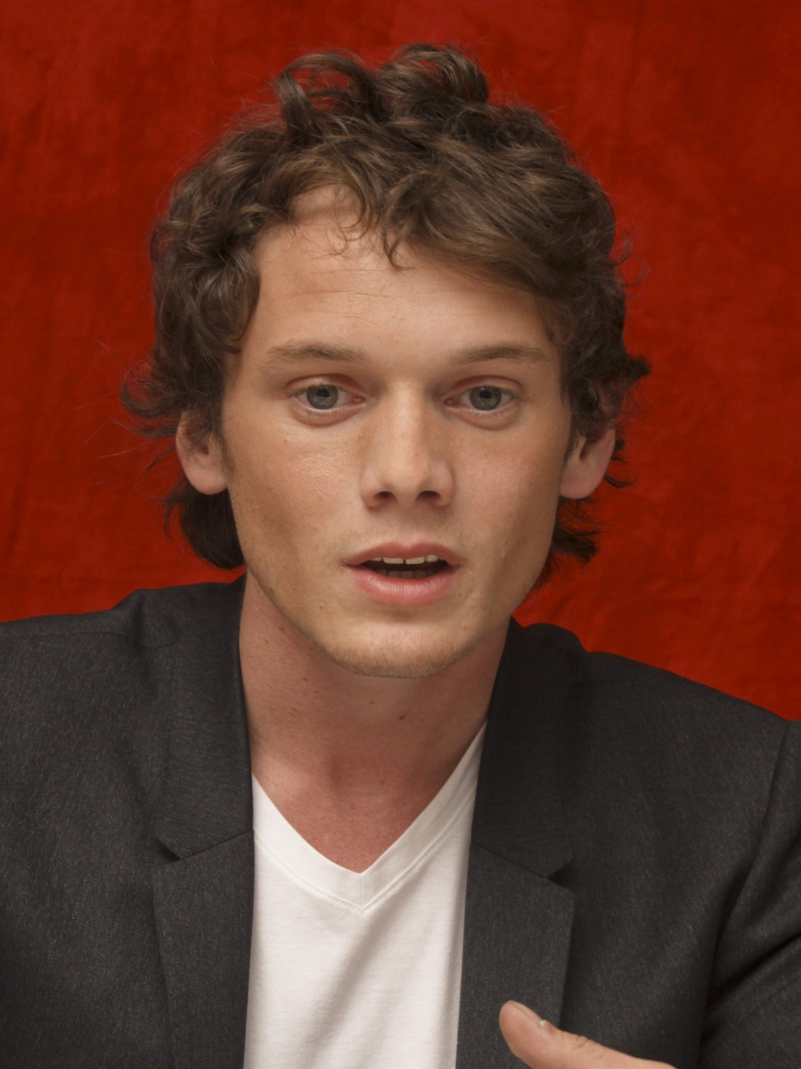 Anton Yelchin: pic #424043