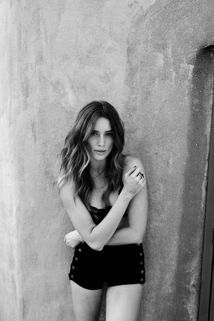 Arielle Vandenberg: pic #652818