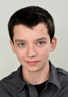 Asa Butterfield photo #