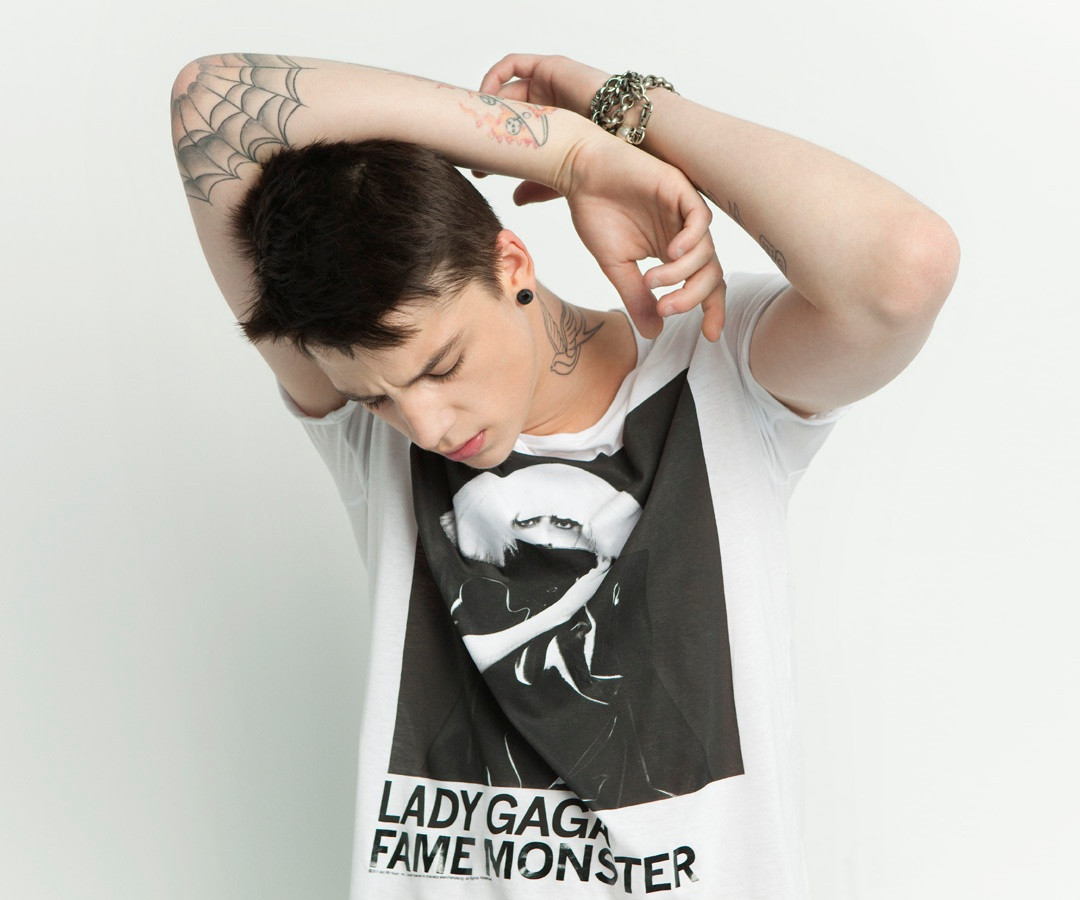 Ash Stymest: pic #427390