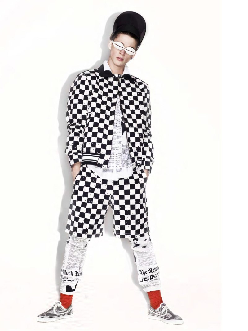 Ash Stymest: pic #258783