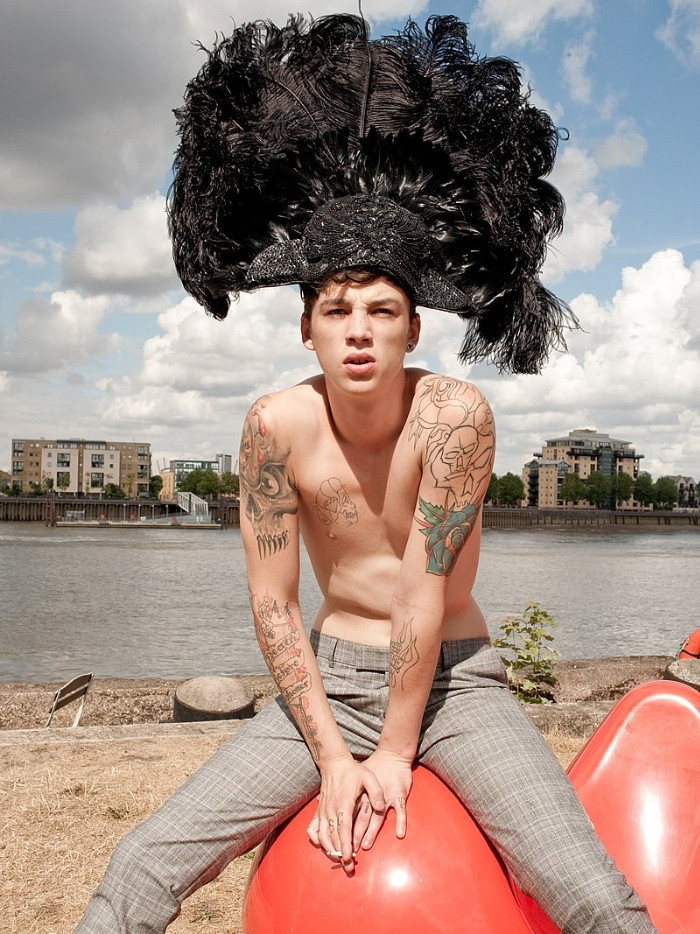 Ash Stymest: pic #281737